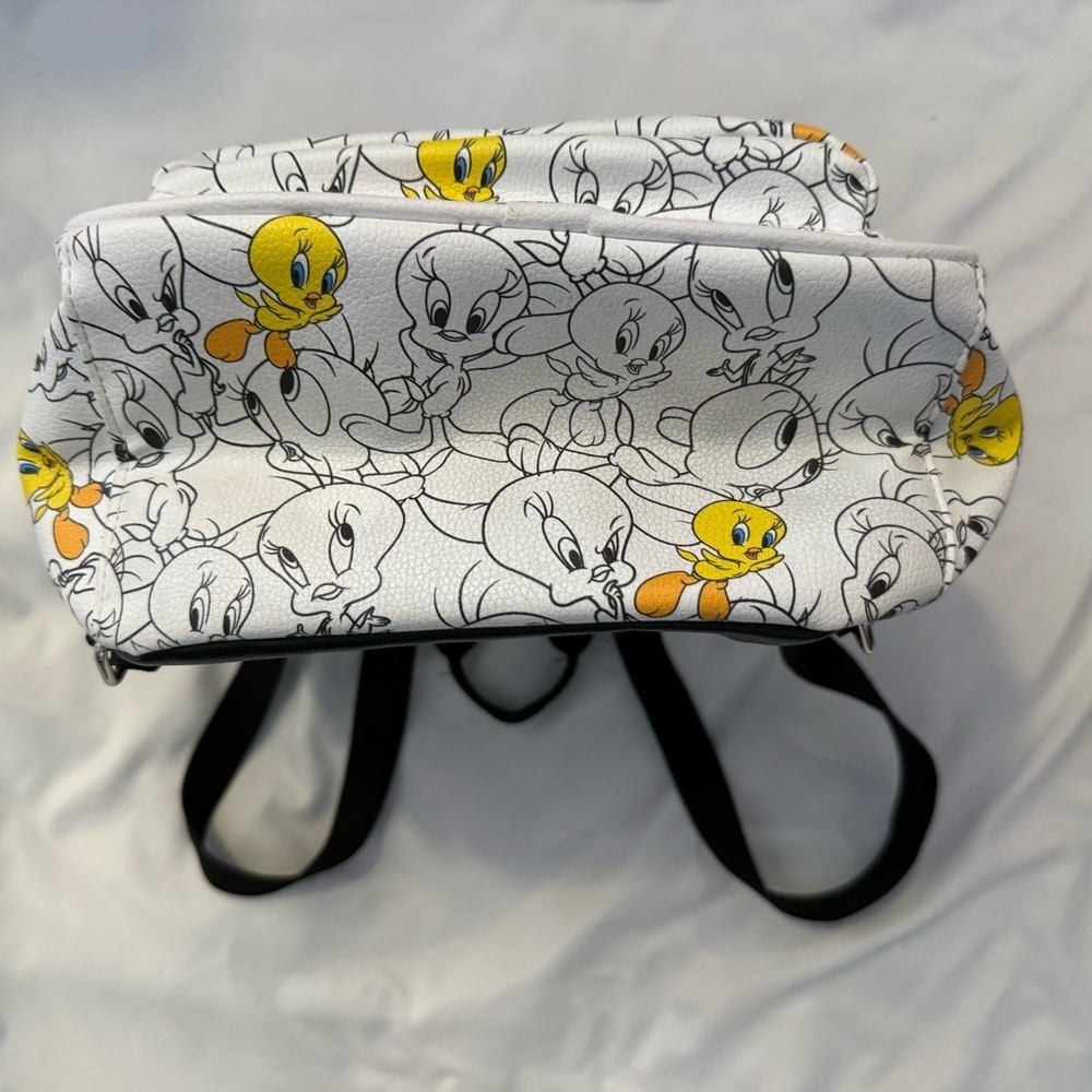 EUC Warner Brothers Looney Tunes Tweety Bird Mini Backpack - Picture 6 of 10
